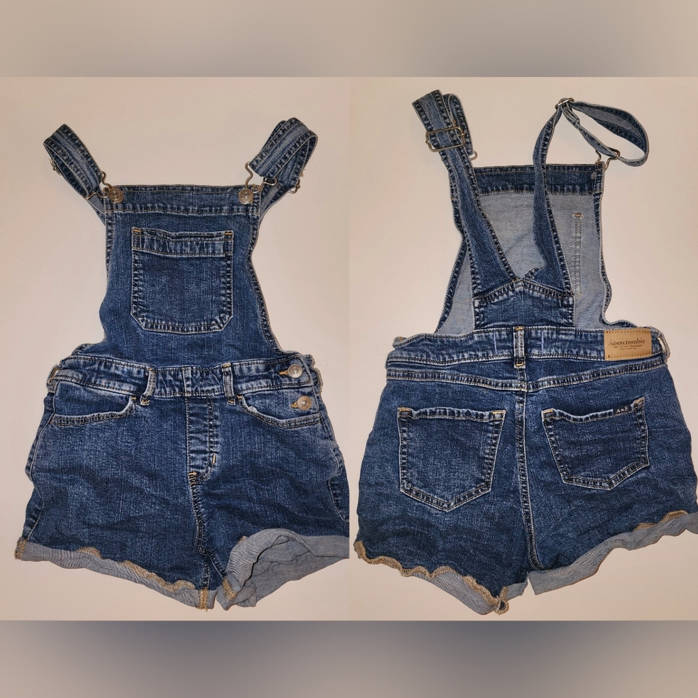 Abercrombie 9/10 short overalls